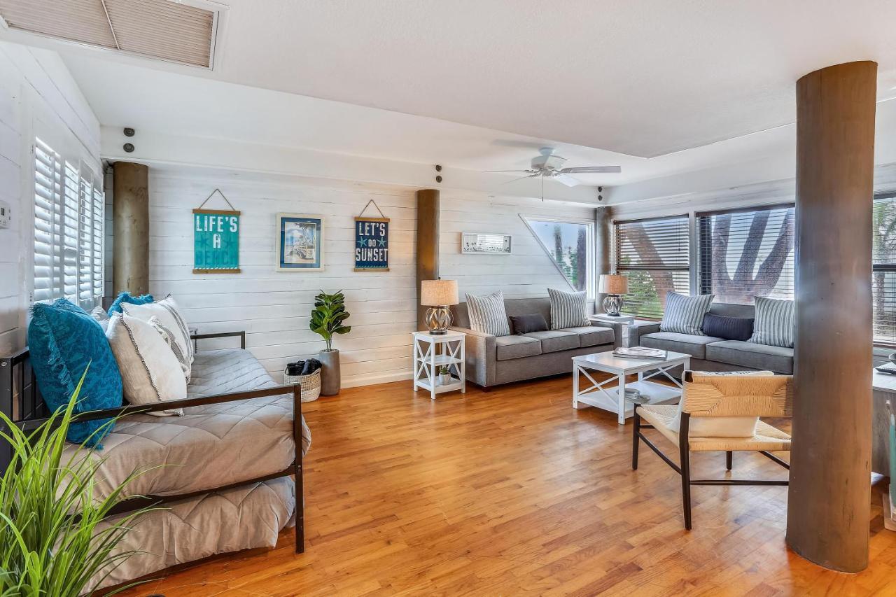 Вилла Sunset Beach House 3Br Сант Пит Бич Экстерьер фото